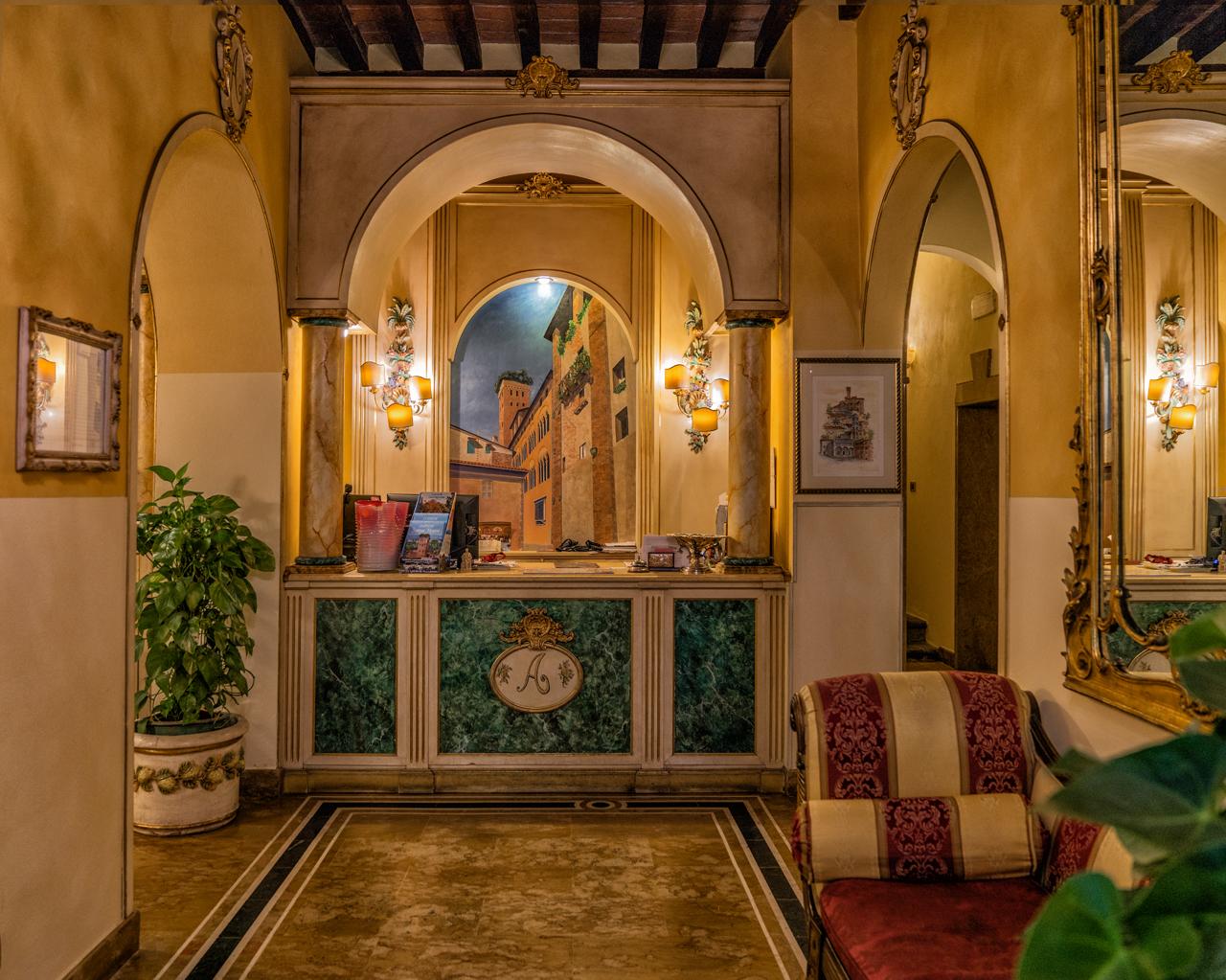 Hotel Palazzo Alexander Lucca Luaran gambar