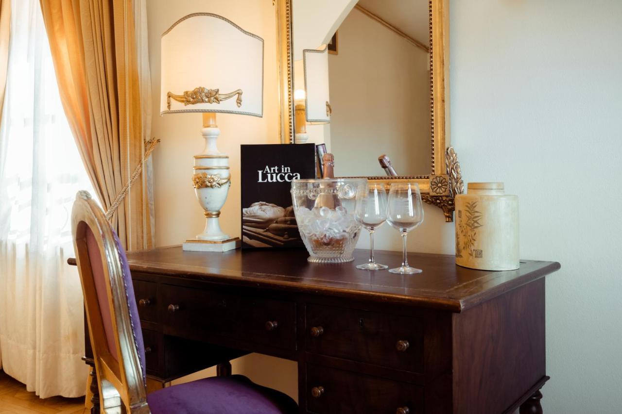 Hotel Palazzo Alexander Lucca Luaran gambar