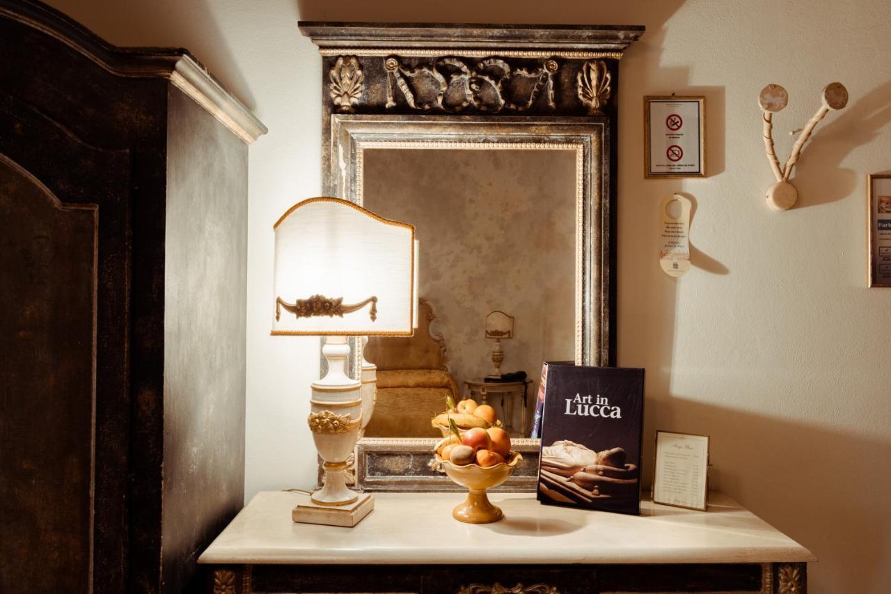 Hotel Palazzo Alexander Lucca Luaran gambar
