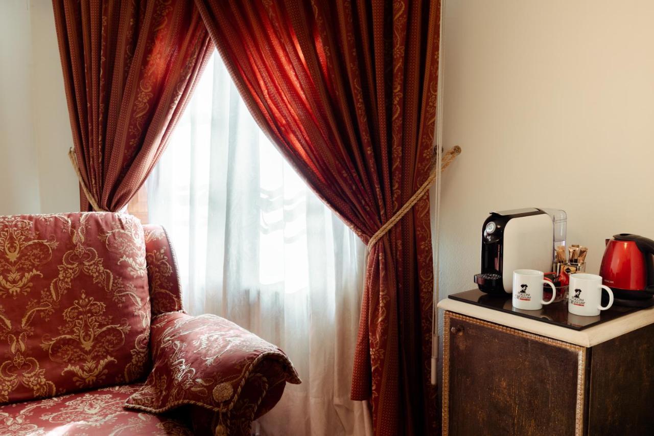 Hotel Palazzo Alexander Lucca Luaran gambar